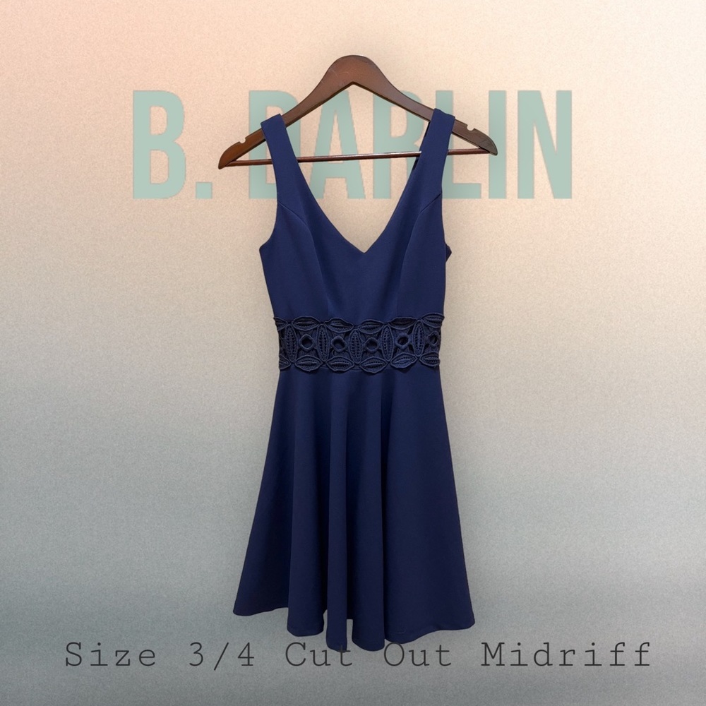 B. Darlin Navy Cut Out Midriff Sleeveless Skater Dress Size 3 / 4 (Juniors) - Picture 3 of 6